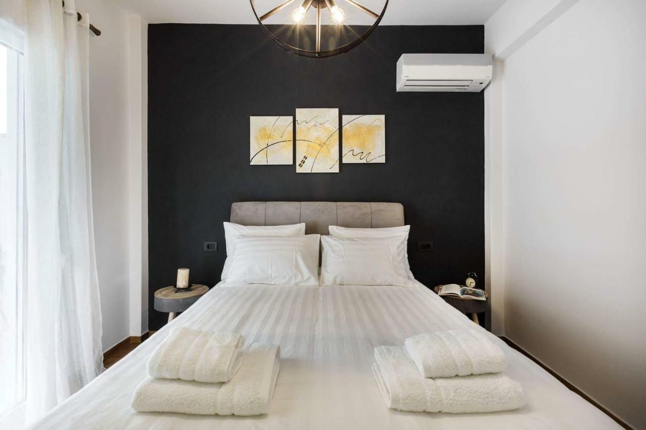 Atmospheric Apartment Near Acropolis By Cloudkeys Athens Exterior photo