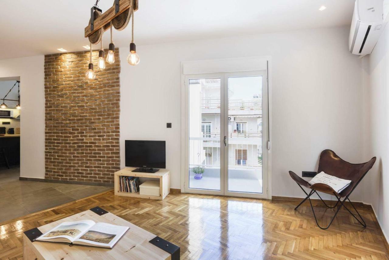 Atmospheric Apartment Near Acropolis By Cloudkeys Athens Exterior photo